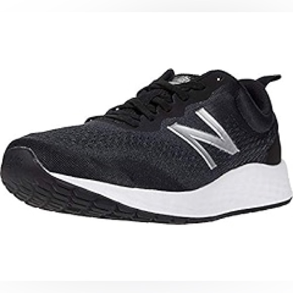 New Balance Men's Fresh Foam Arishi V3 Running Shoes Sneakers M9.5 - Picture 1 of 9